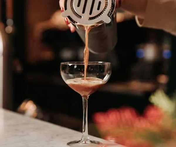 & Savarin - Rijswijk, Otel Lahey