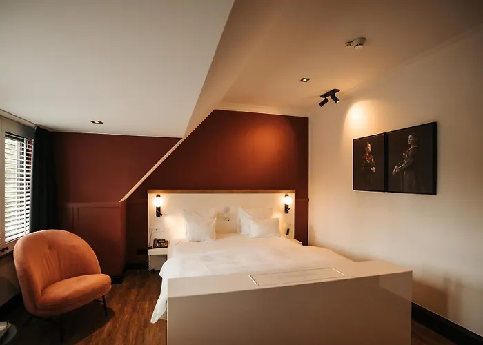 & Savarin - Rijswijk, Otel 5*