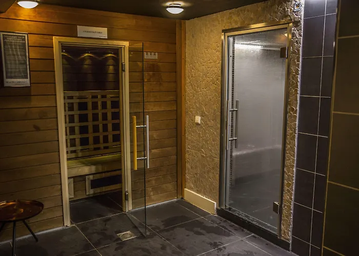 & Savarin - Rijswijk, 5* Lahey