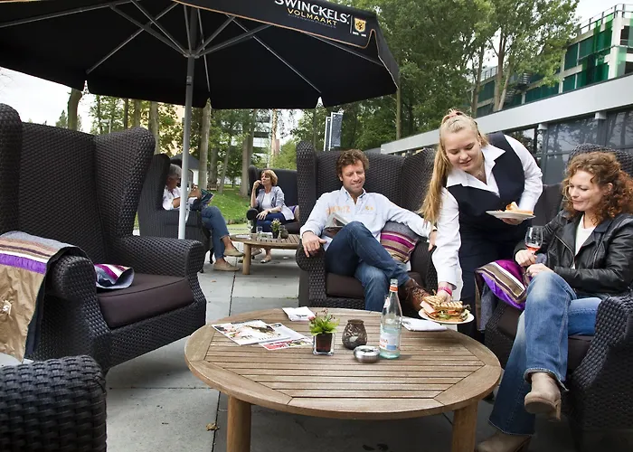 & Savarin - Rijswijk, Otel Lahey