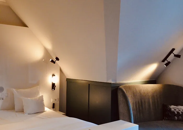 Otel & Savarin - Rijswijk, 5*