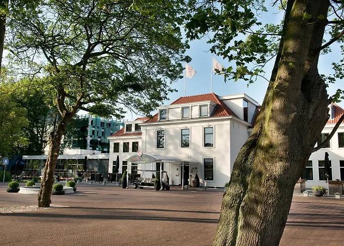 & Savarin - Rijswijk, Otel Lahey