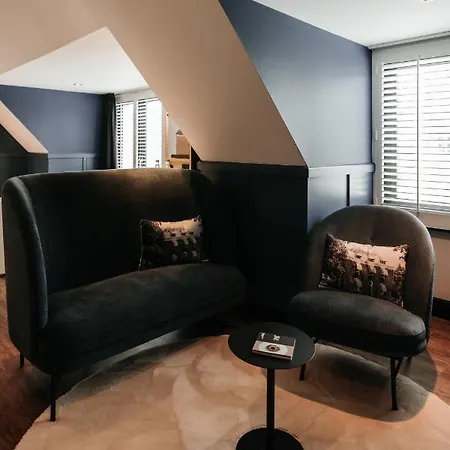 & Savarin - Rijswijk, Hotel Den Haag