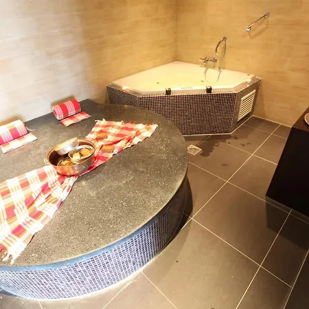 & Savarin - Rijswijk, Гаага