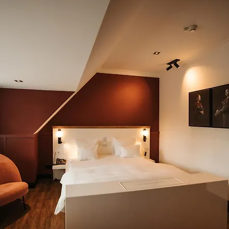 & Savarin - Rijswijk, Hotel 5*