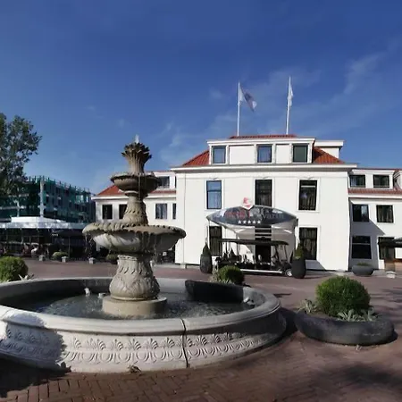 & Savarin - Rijswijk, Hotel