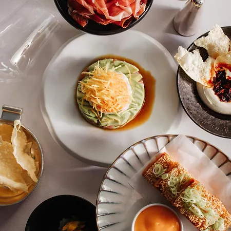 & Savarin - Rijswijk, Hotel 5*