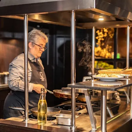 Otel & Savarin - Rijswijk,