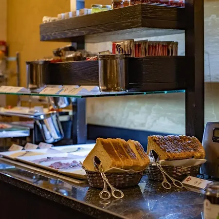 & Savarin - Rijswijk, Hotel