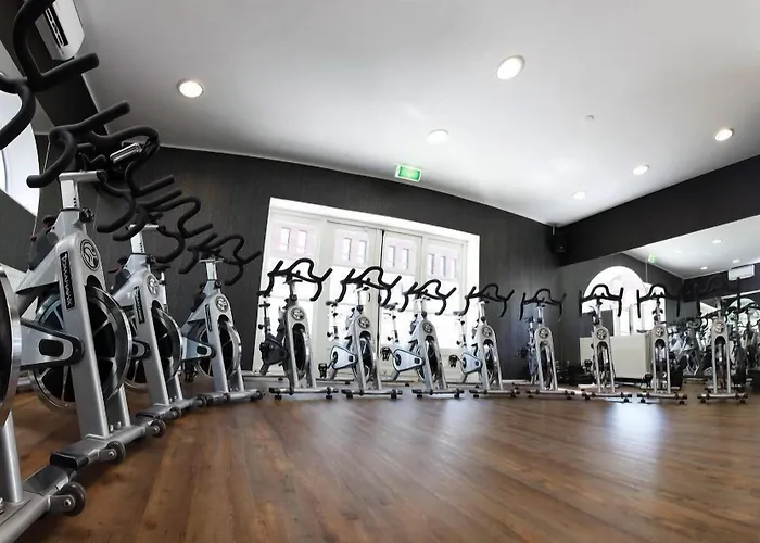 Hotel & Savarin - Rijswijk, 5*