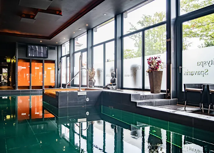 & Savarin - Rijswijk, 5* The Hague