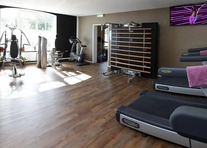 & Savarin - Rijswijk, Ξενοδοχείο