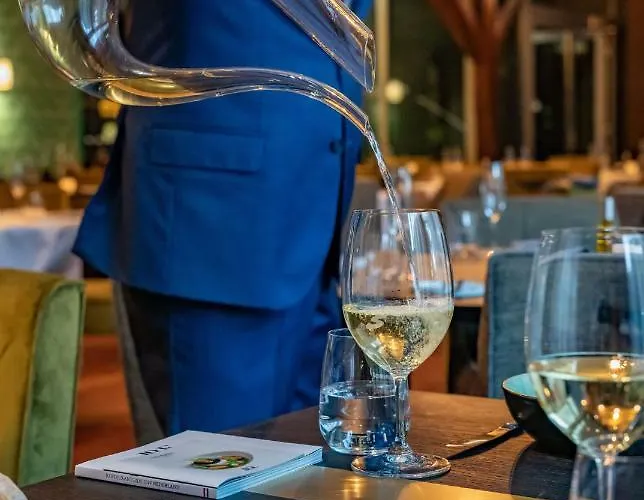 & Savarin - Rijswijk, Hotel