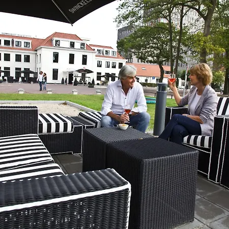 Hotel & Savarin - Rijswijk, Haag