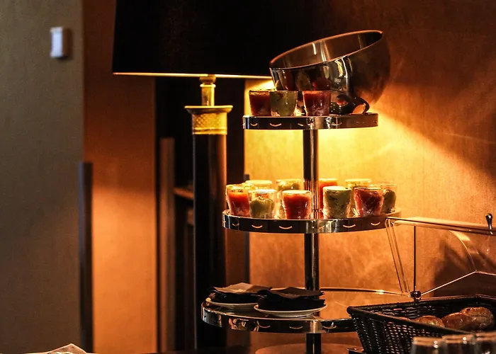 & Savarin - Rijswijk, Hotel